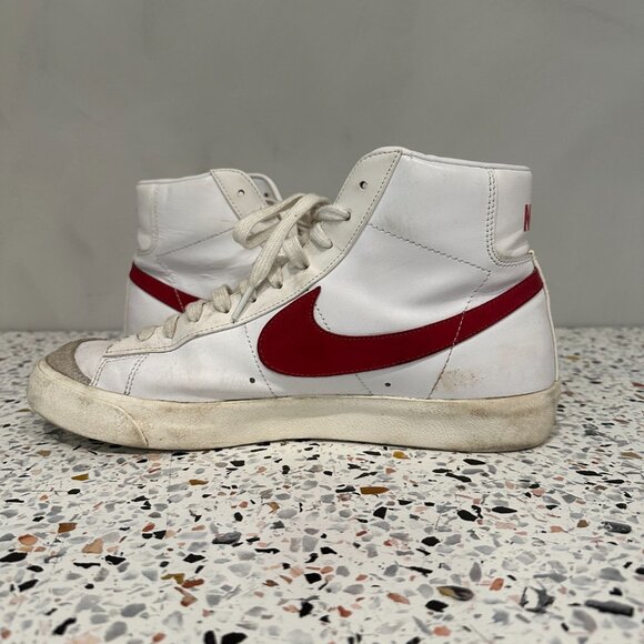 ⚡️SOLD⚡️Nike Shoes Men Size 11 Blazer MID '77 VNTG Red Sail White Blanc Rouge - Picture 4 of 8